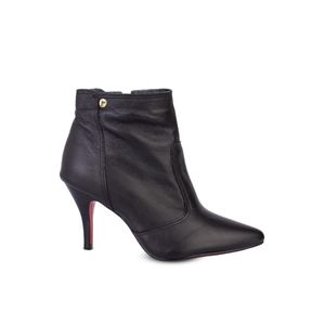 Bota de couro cano curto com salto fino 6583