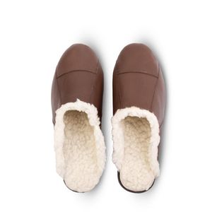 Chinelo pantufa em couro unissex forrada com pelo 6101