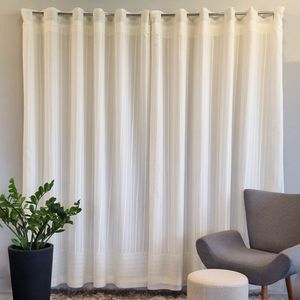 Cortina de Renda com Forro Clássica Olímpia Interlar 300x180cm Marfim