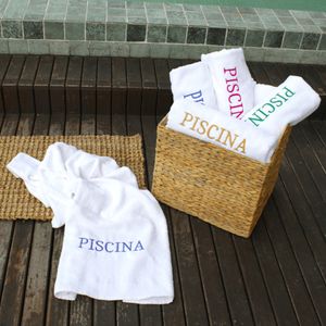 Toalha de Banho Soft Plus - 100% algodão - Personalizada para Piscina