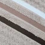 17205629330679