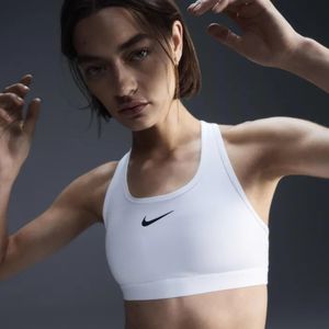Top Nike Swsh Med Spt Branco