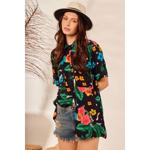 Camisa Ampla Com Mangas 3/4 Preta Floral Yacamim A9