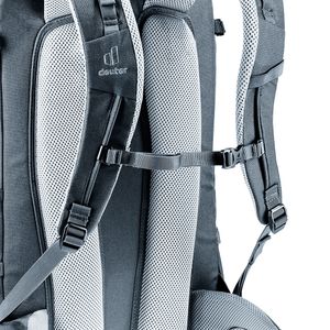 Mochila Tour Compacta Funcional 30 Litros Deuter
